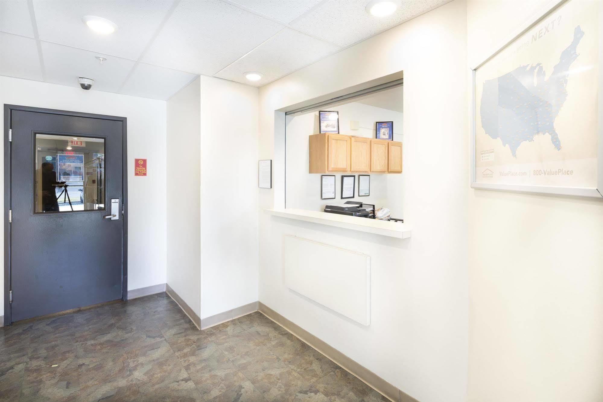 Extended Stay America Select Suites - Wichita - South Buitenkant foto