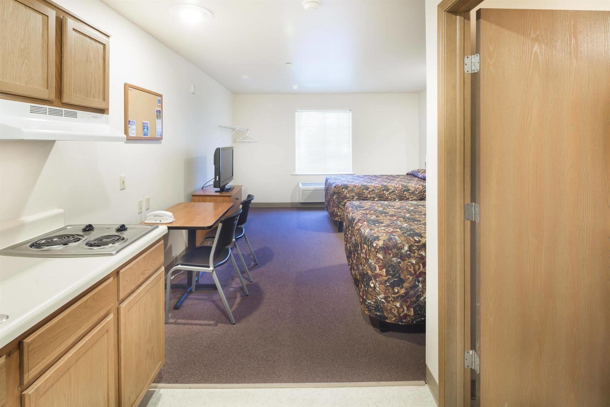 Extended Stay America Select Suites - Wichita - South Buitenkant foto