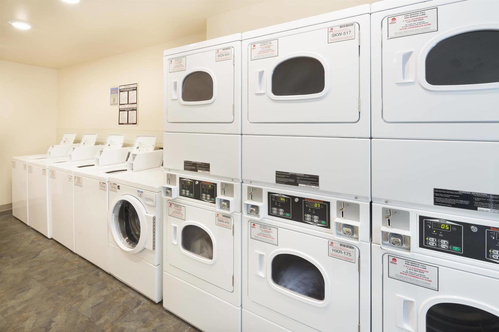 Extended Stay America Select Suites - Wichita - South Buitenkant foto